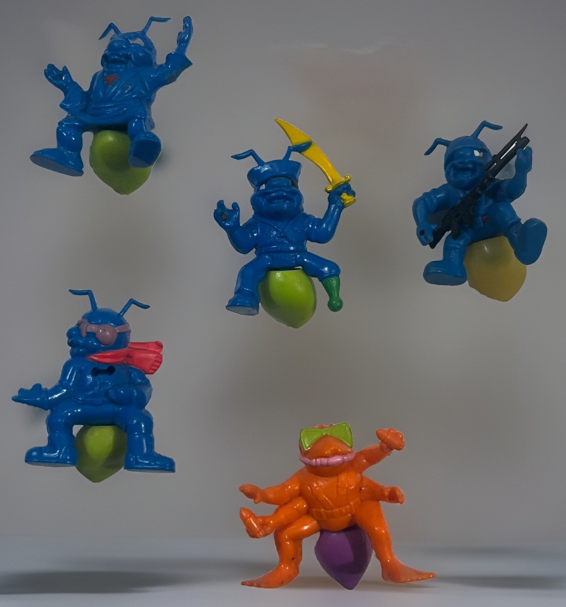 LOT OF 5 1987 Vintage ARMY ANTS ORANGE & BLUE Toys Toy Figures W/ Butt Pieces
