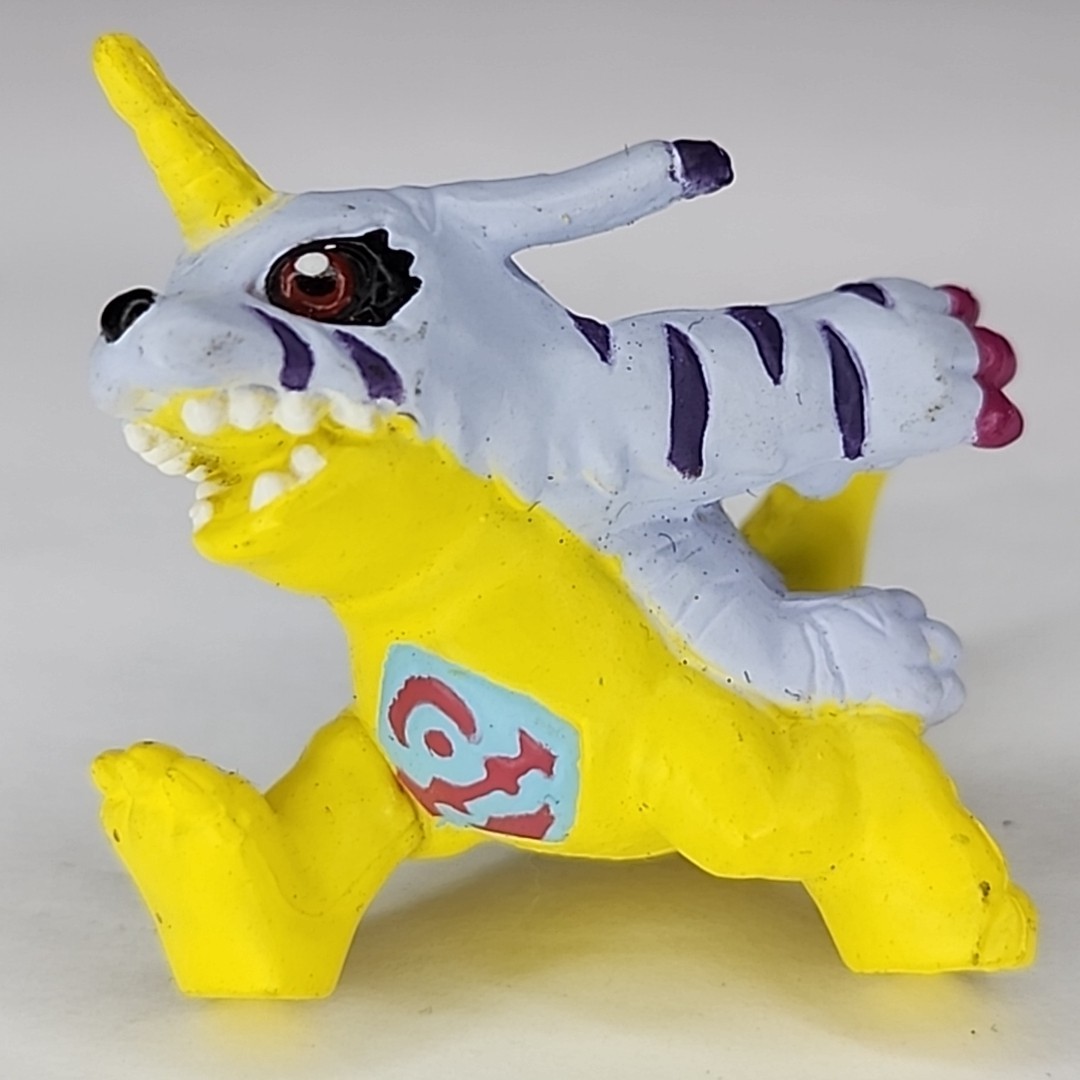2001 Digimon Digital Monsters Set 36 1.5&Prime; Running Gabumon Mini Figure H-T Bandai