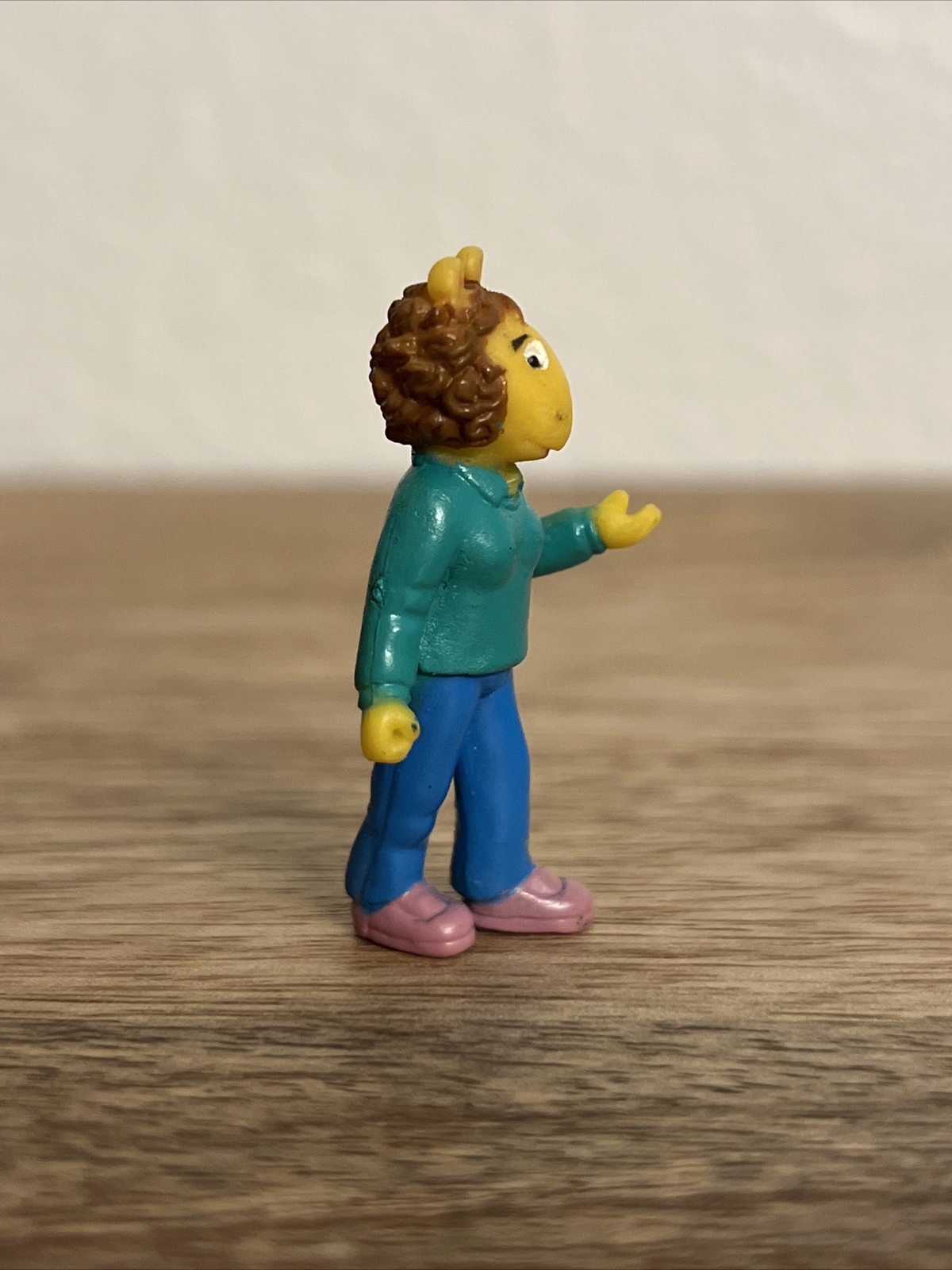 HEY ARTHUR JANE READ 1.5” ACTION FIGURE PVC TOY (PRE-OWNED)