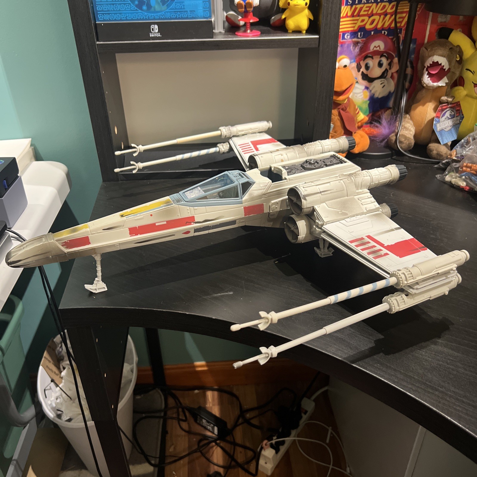 Vintage Star Wars X-Wing Fighter 2002 Incomplete – Collectible Toy Ship Luke