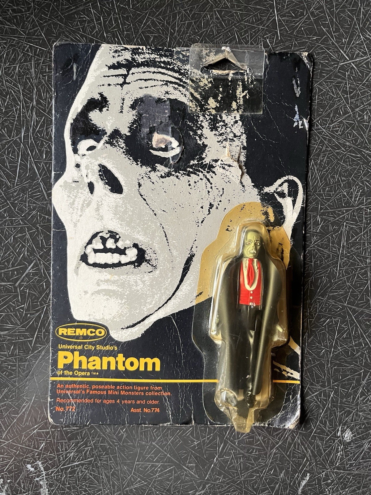 Vintage 1980 Remco Monster GLOW IN THE DARK Phantom Universal Monsters Sealed
