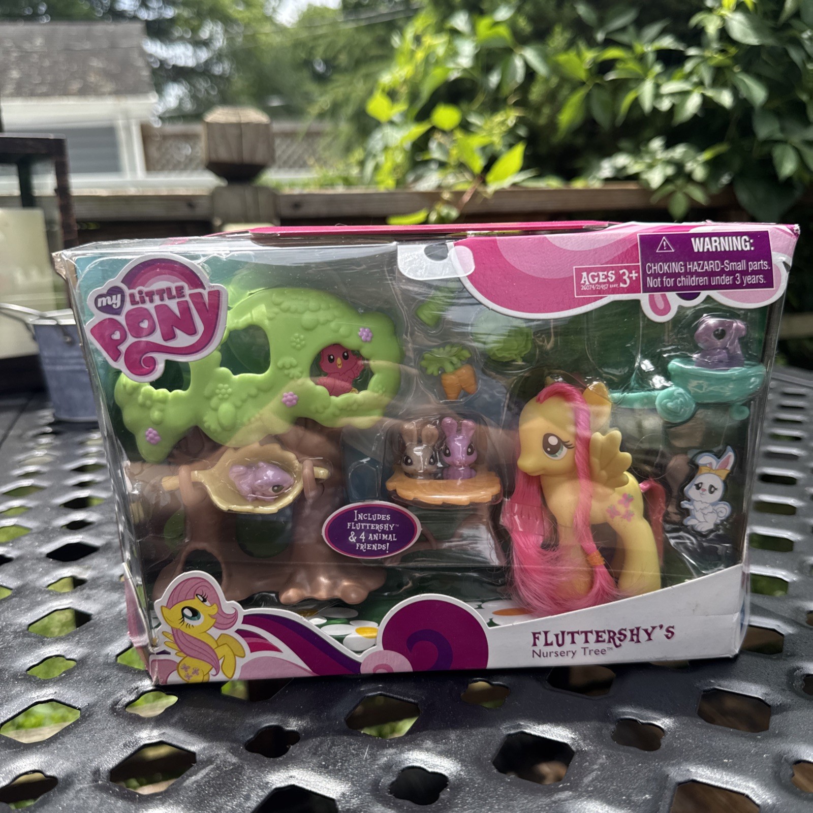 Fluttershy&rsquo;s Nursery Tree My Little Pony Friendship is Magic 2010 Hasbro NEW MIB