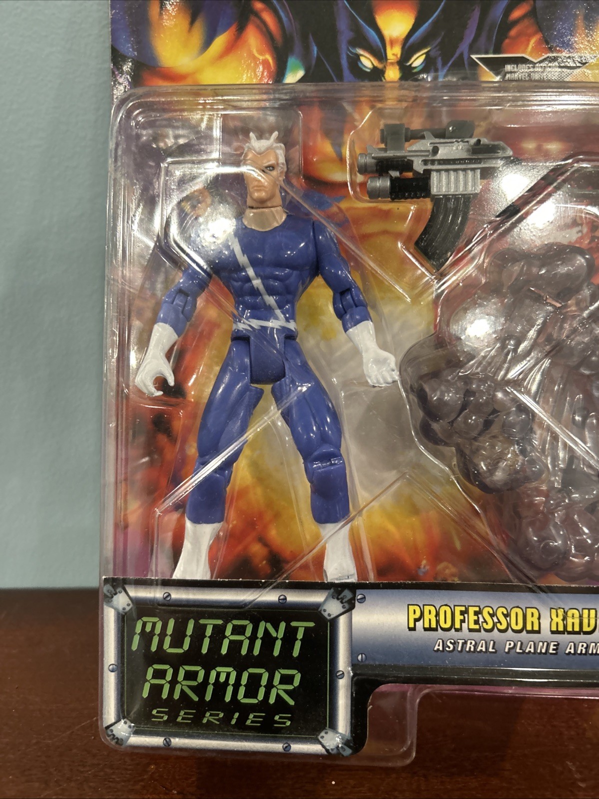 Marvel X-Men Mutant Armor QUICKSILVER Action Figure ToyBiz 1996 BRAND NEW NIB