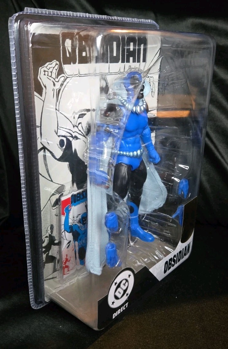Mcfarlane DC Direct Multiverse Punchers Gold Label Infinity Inc #16 OBSIDIAN