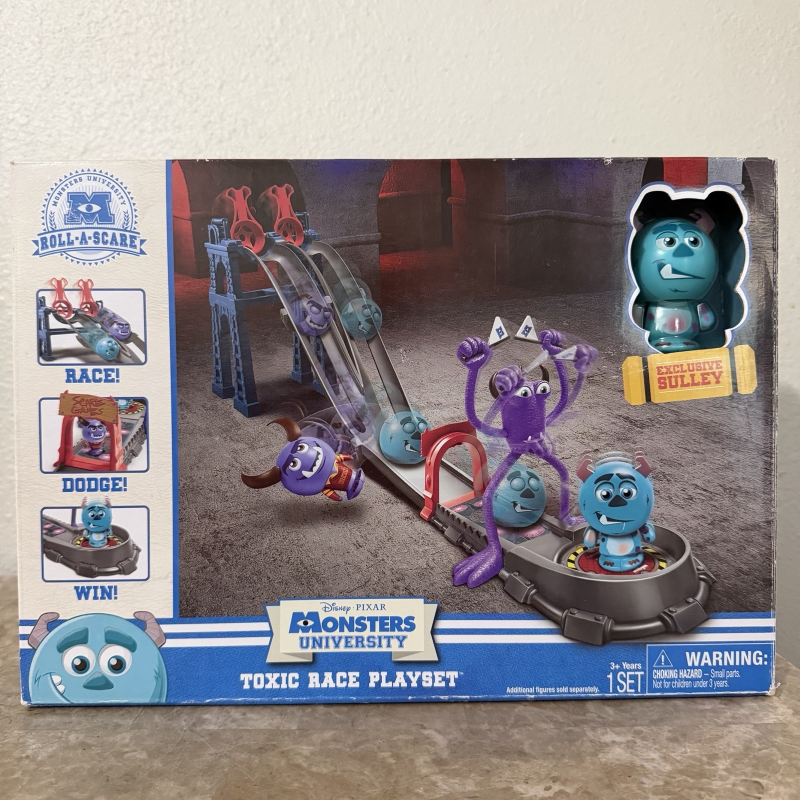 Monsters University Toxic Race Playset Roll-A-Scare Exclusive Sulley Spin Master