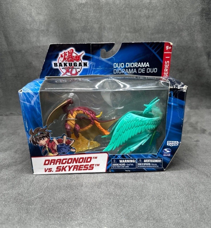 Bakugan Battle Brawlers Dragonoid Vs Skyress Duo Diorama Series 1