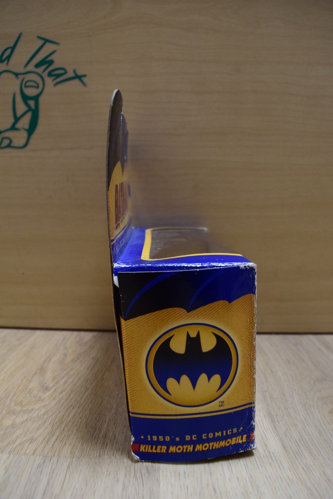 DC Comic Killer Moth Mothmobile Corgi Batman 1950 1:43 Scale Die Cast Damage Box