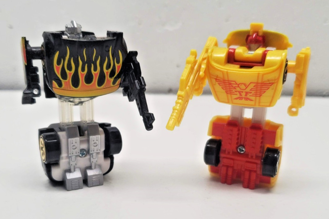 Transformers RiD 2001 R.E.V. & HOT SHOT 100% Complete Spy Changers Rev w/guns