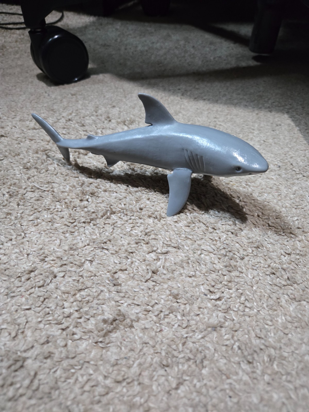 2018 TM Discovery Great White Shark Plastic Figure – 8 Inches