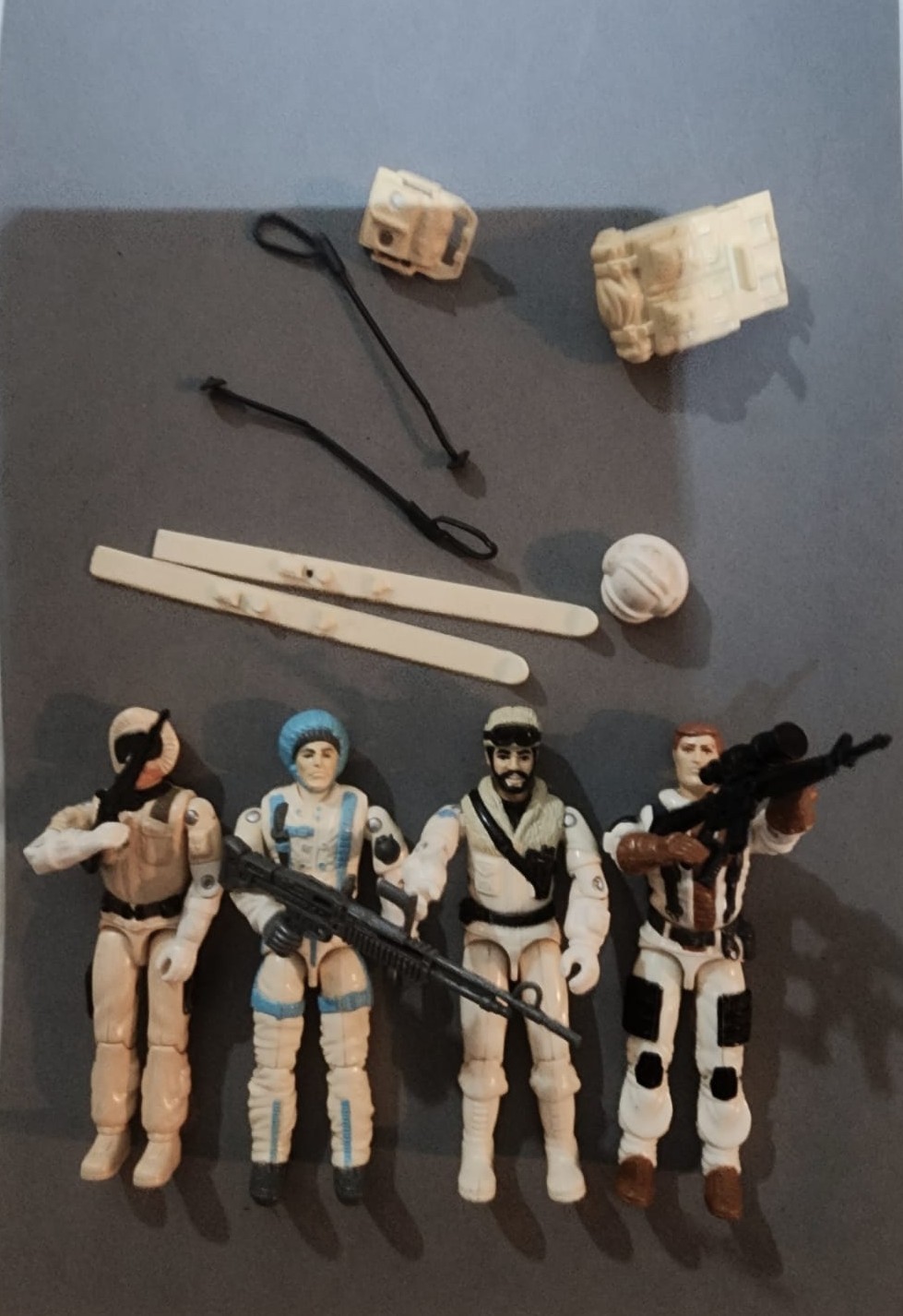Vintage Gi Joe Snow Serpent 1991 Ice Viper 1987 & Stalker 1989 lot accessories