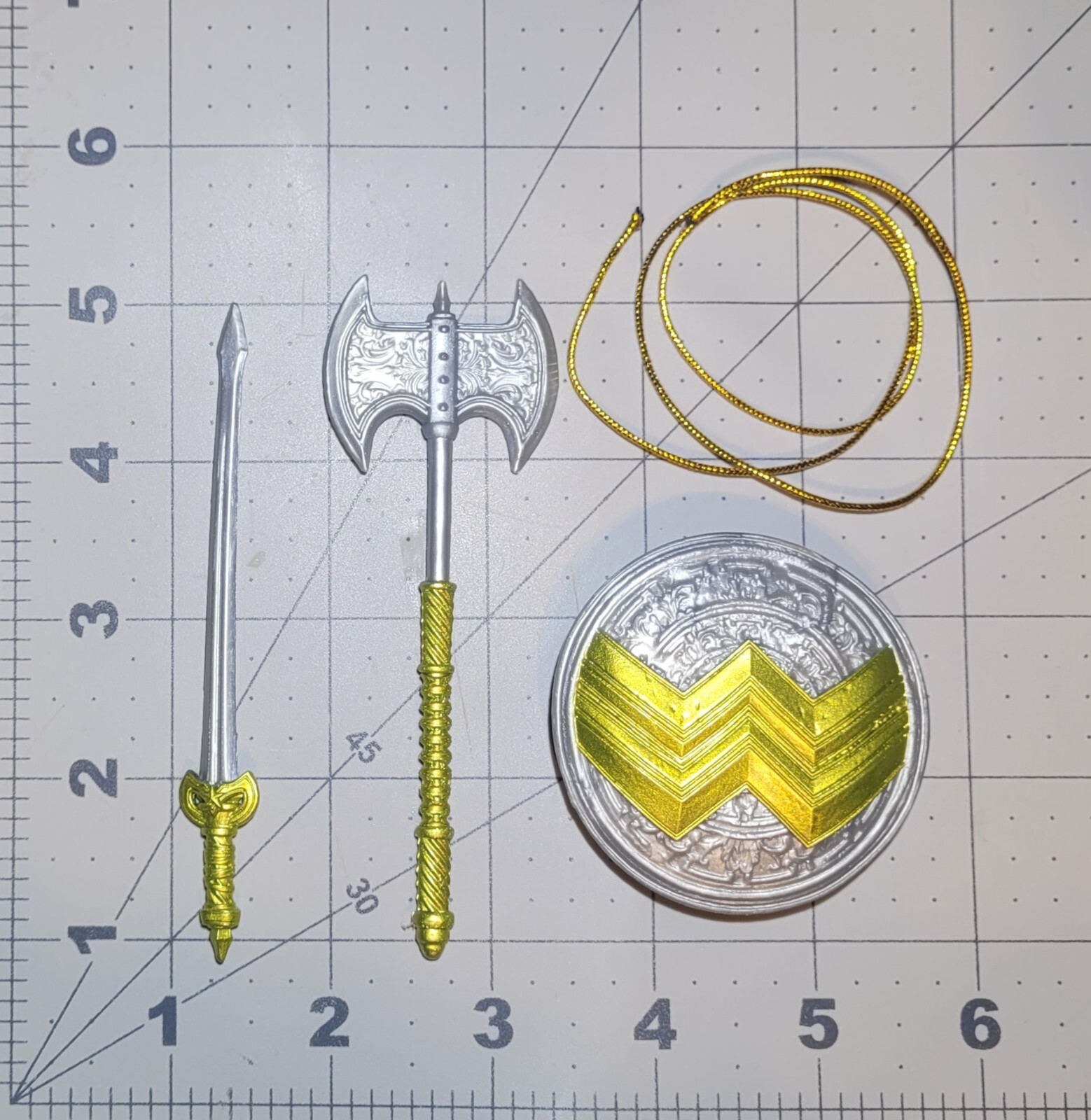 McFarlane DC Wonder Woman Sword Shield Weapon Collector 7&Prime; Custom Fodder Parts