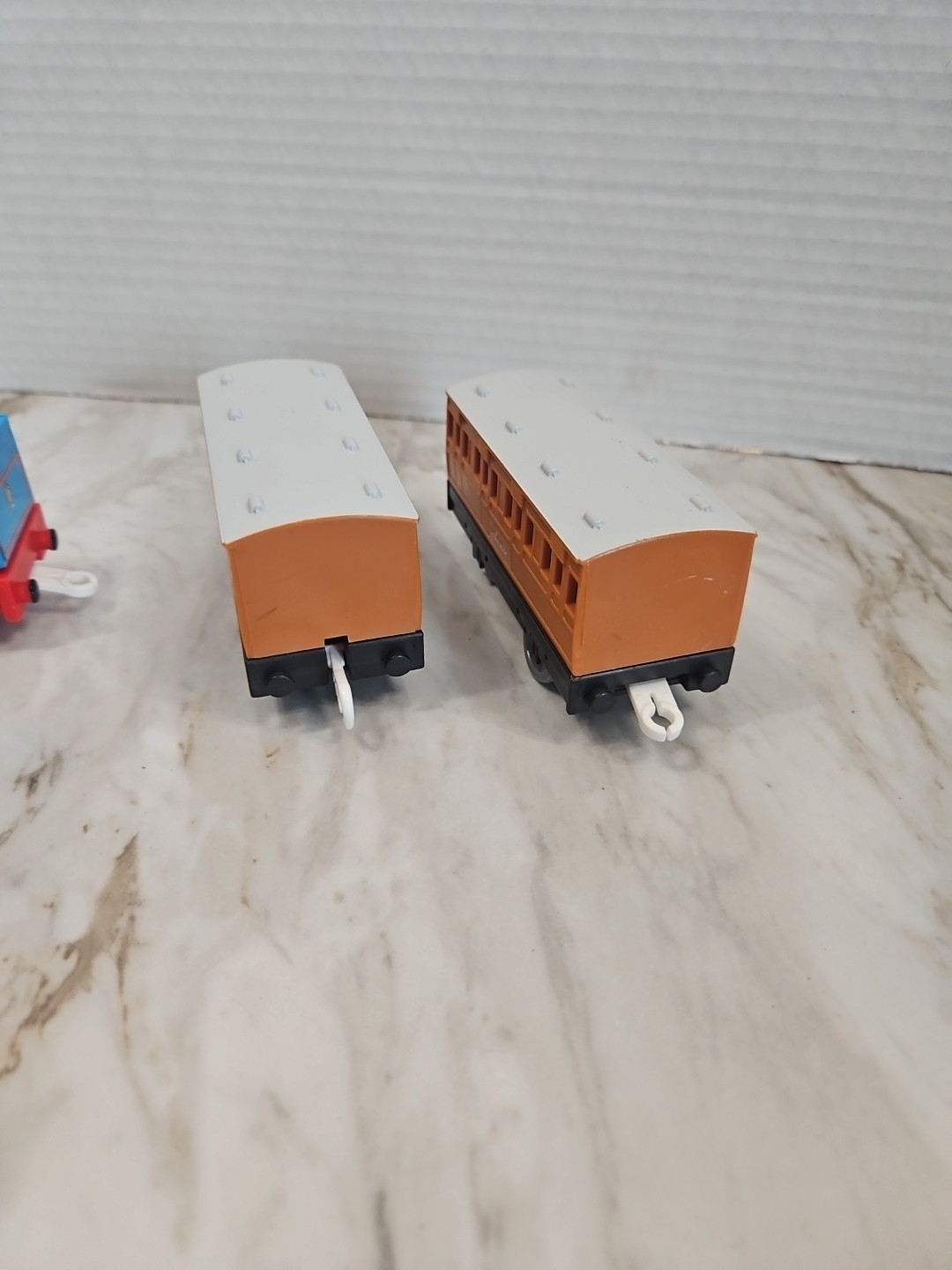 Tomy Thomas Plarail Thomas with Coaches Annie and Clarabel