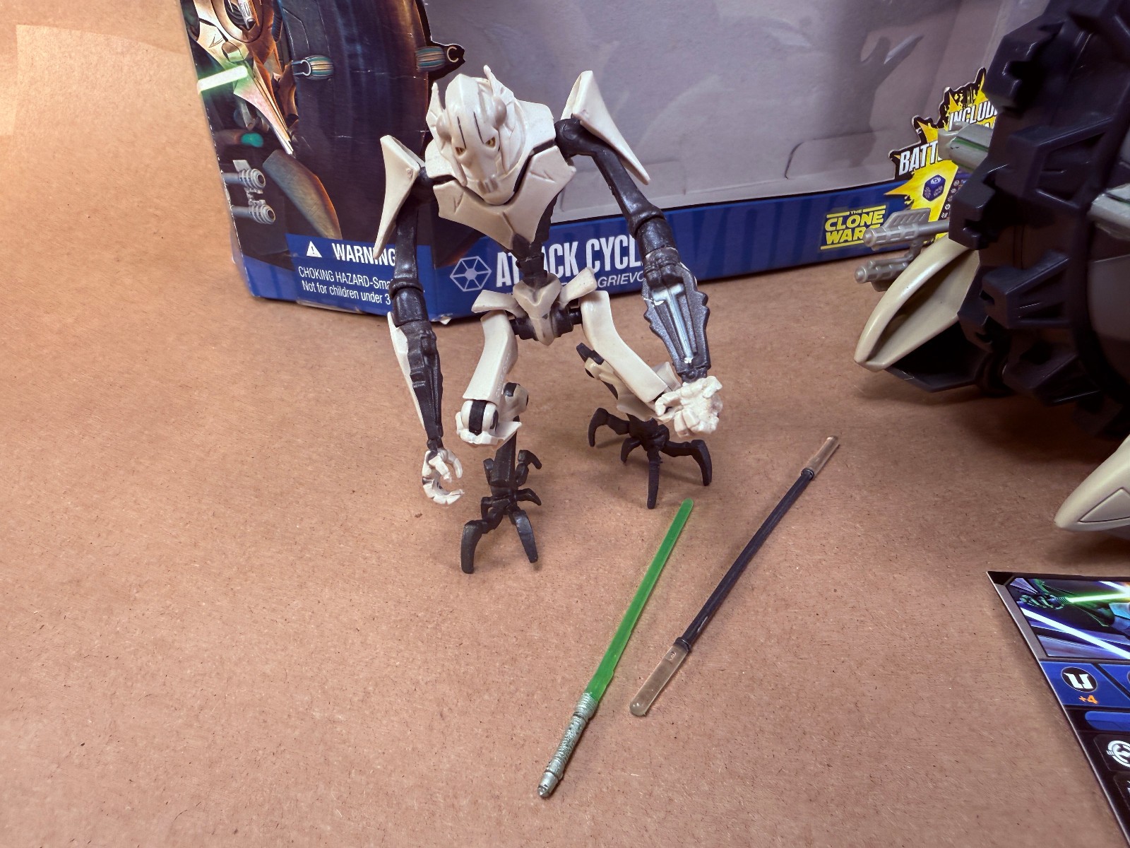 Hasbro Star Wars Clone Wars General Grievous & Attack Cycle Action Figure w Box