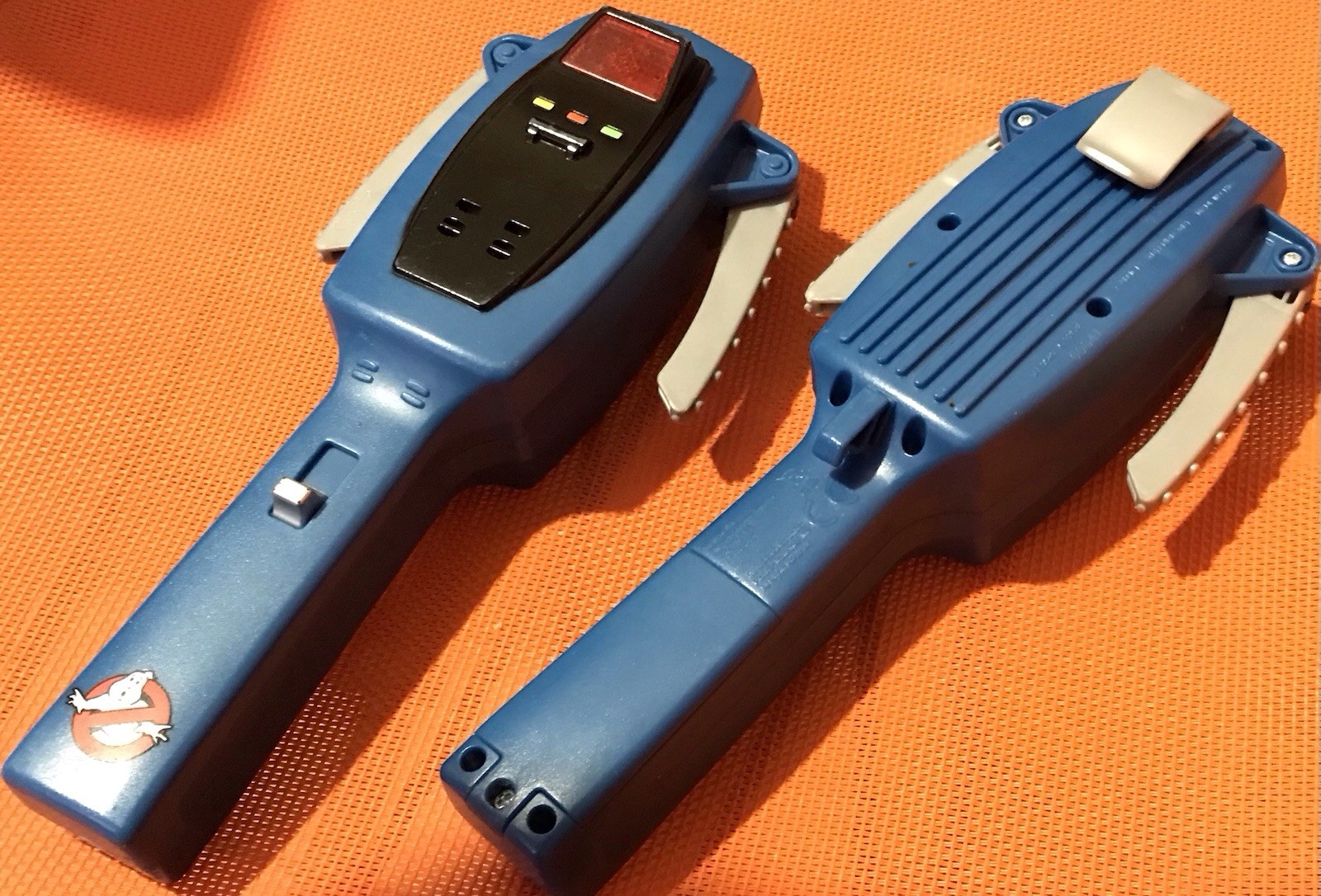 Ghostbusters PKE Shocker Meter Ghost Detector Cosplay E9549 Pair