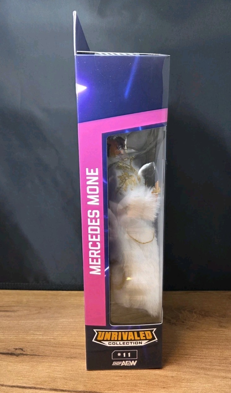 2025 AEW Jazwares Unrivaled Collection Exclusive #11 Mercedes Moné Action Figure
