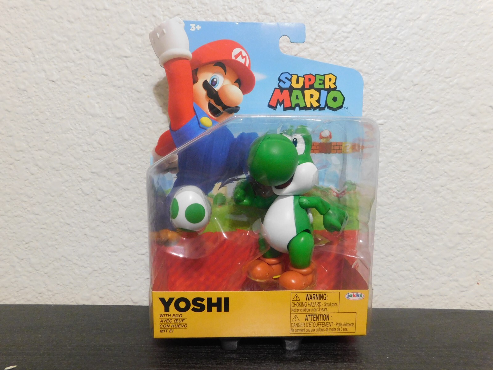 GREEN YOSHI w/EGG-NEW Jakks Pacific -Nintendo Super Mario 4in Action Figure Toy