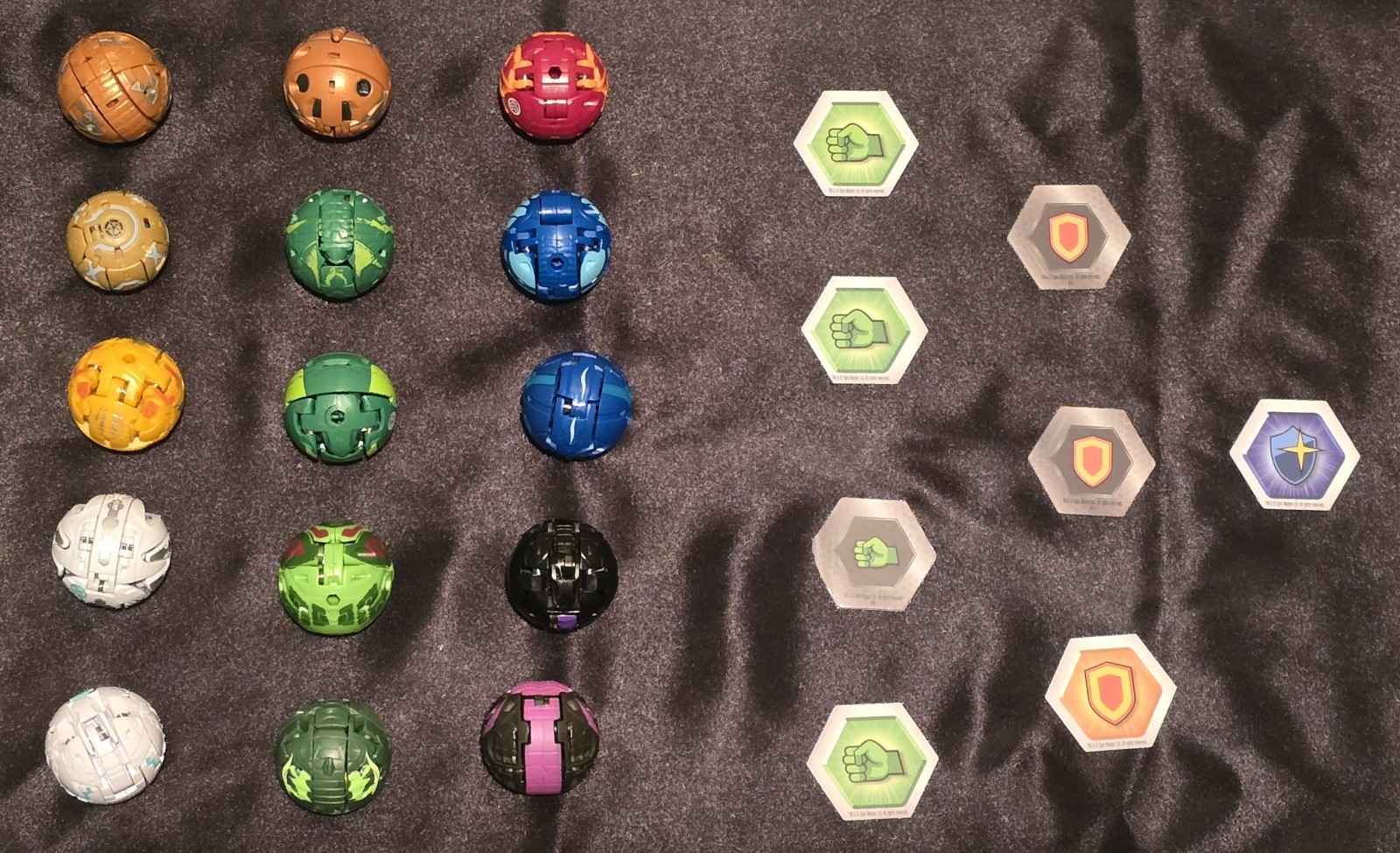 Bakugan Battle Brawlers Mixed Attributes (See Pics) Bundle Lot Set of 15