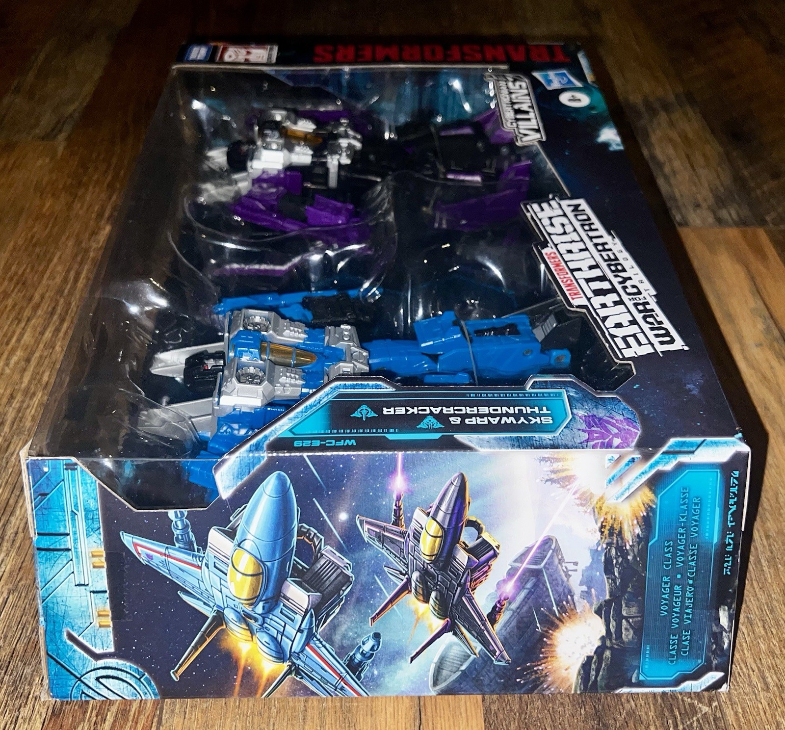Transformers Earthrise WFC Skywarp Thundercracker Voyager Hasbro MIB Sealed