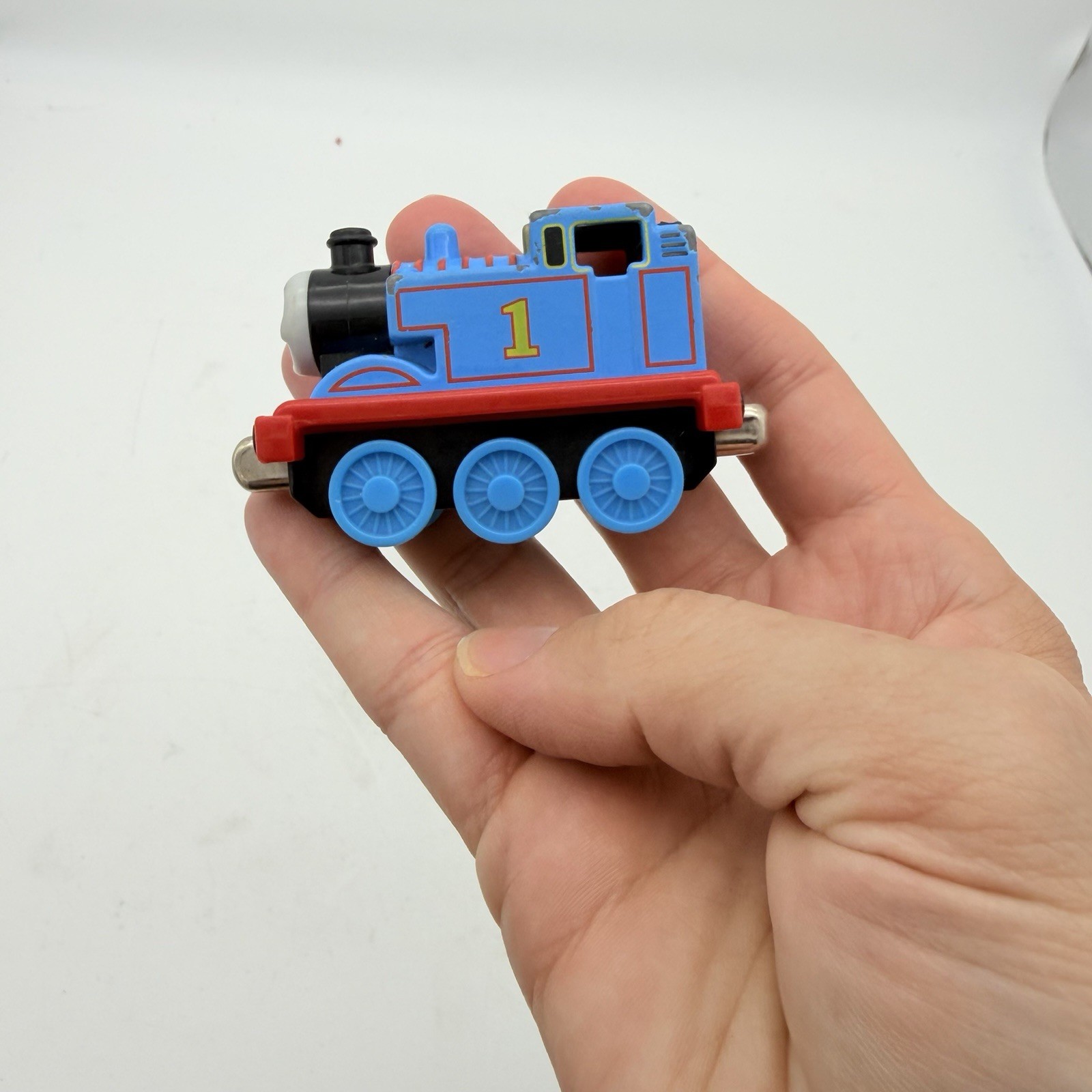 Thomas Train Diecast Lot Talking Thomas Clarabel 2009 Needs Batteries Magnetic