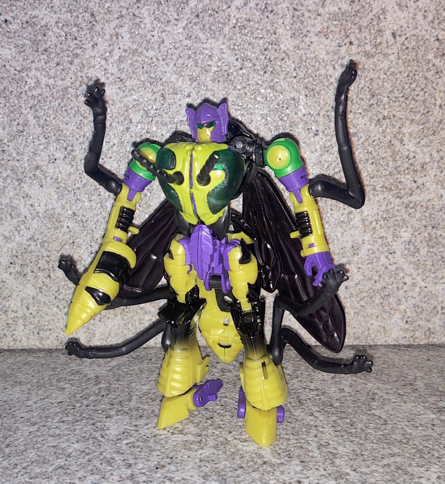 Transformers Legacy Buzzsaw complete wasp deluxe generations figure
