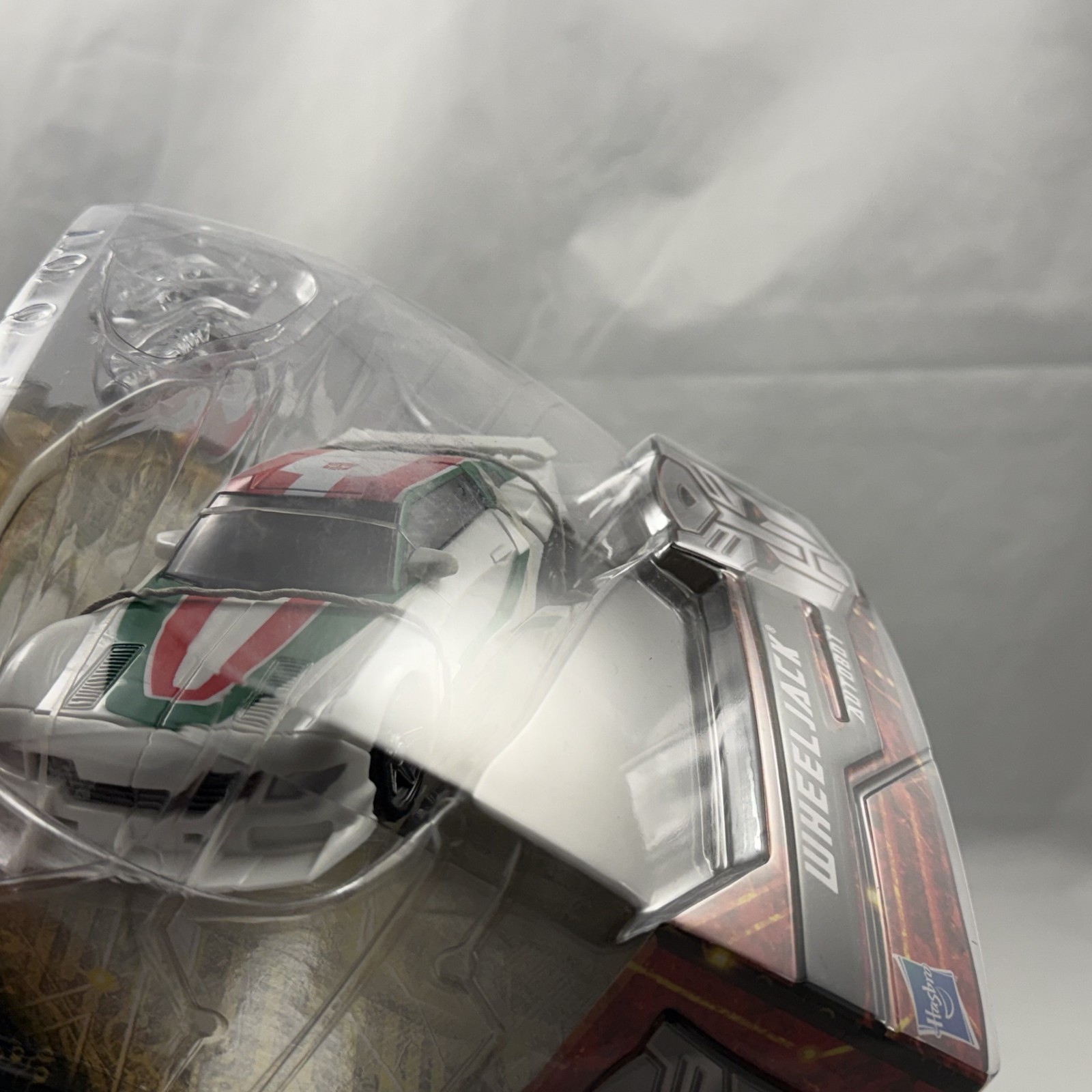 Transformers Generations Deluxe Class WHEELJACK New Sealed Classics