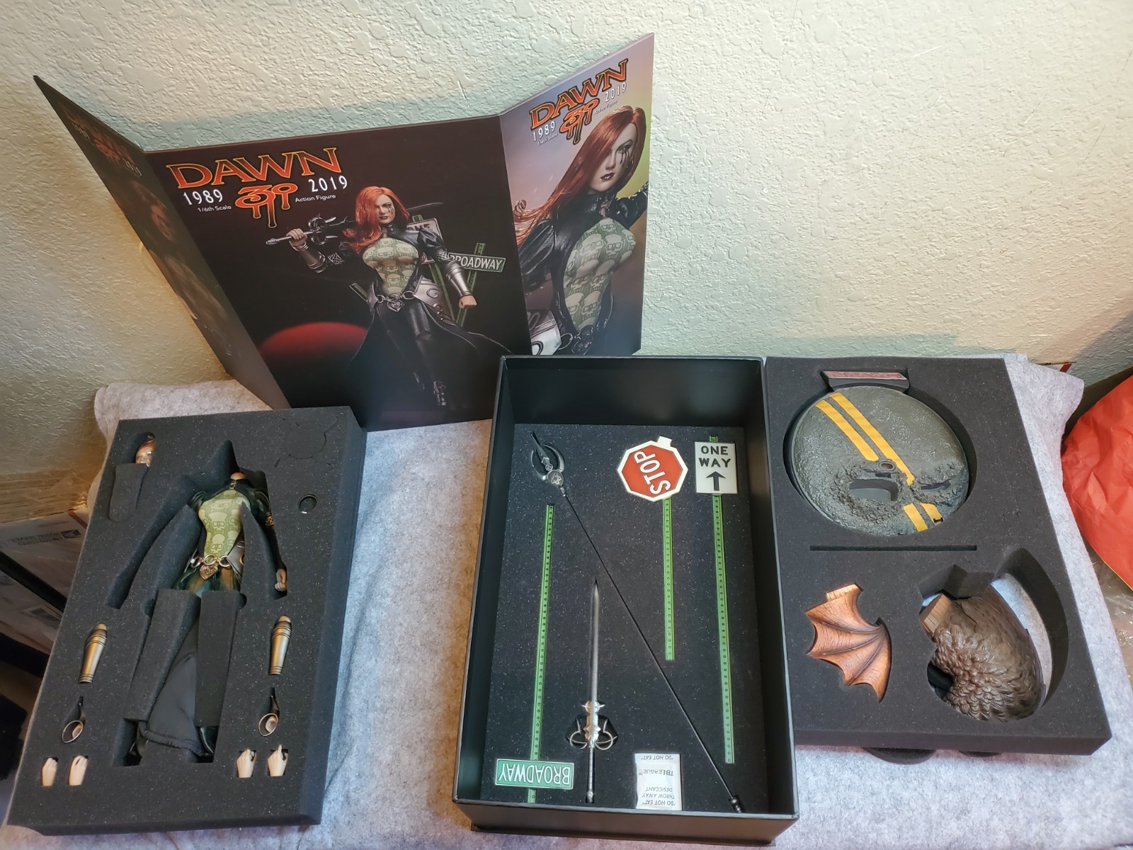 TBLEAGUE Action Figure Dawn PL2019-151 1/6 Scale 30th Anniversary, Pre-owned