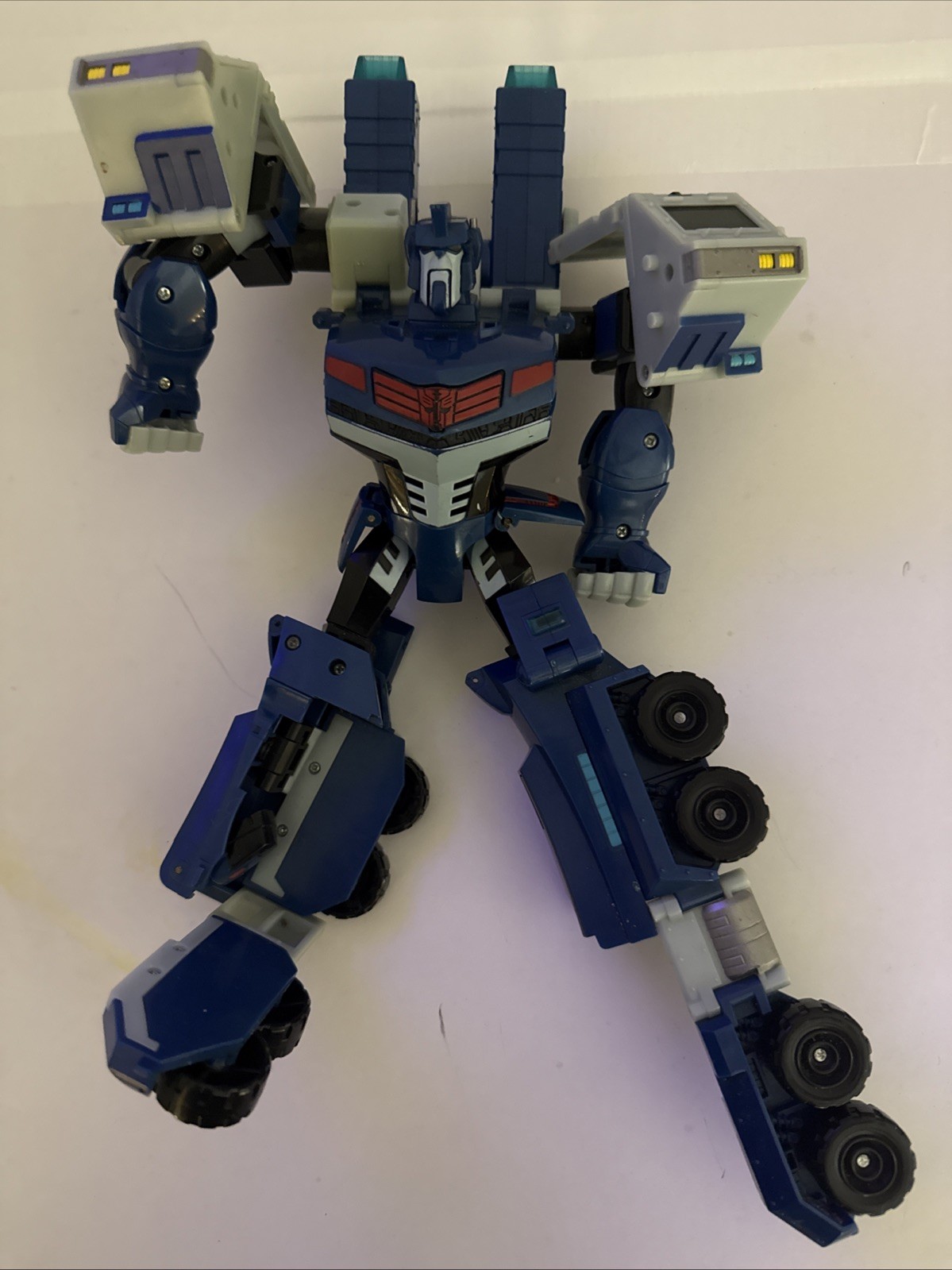 Hasbro Transformers Animated Leader: Ultra Magnus Action Figure