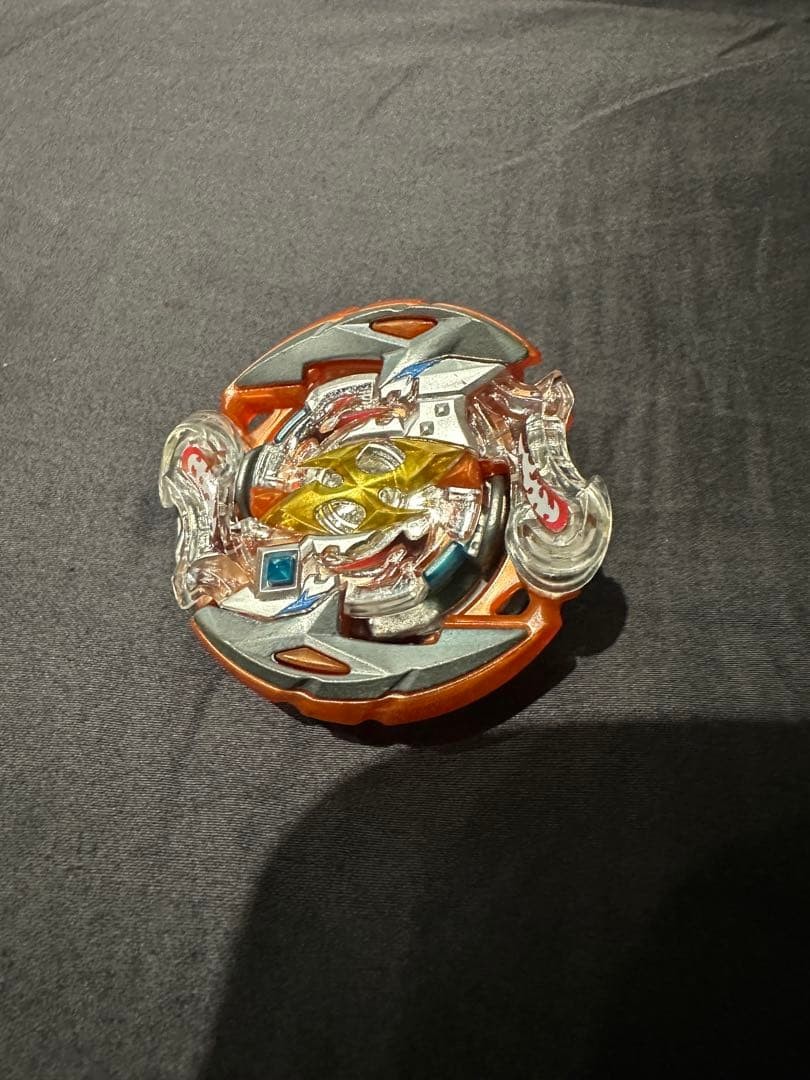 Beyblade Burst Crash Ragnaruk with Level Chip, Used, Good Condition