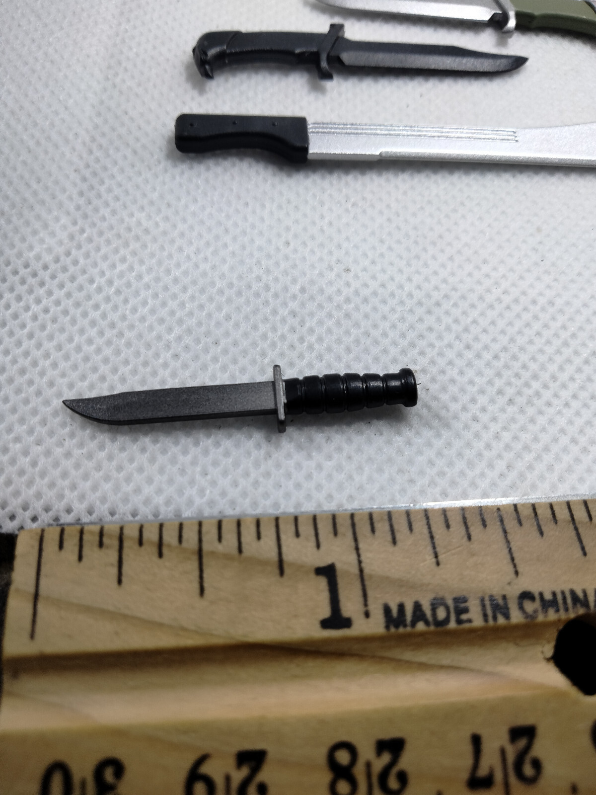 Over Sized Combat Knife 1:12 Scale Weapon Action Figure Accessory Force