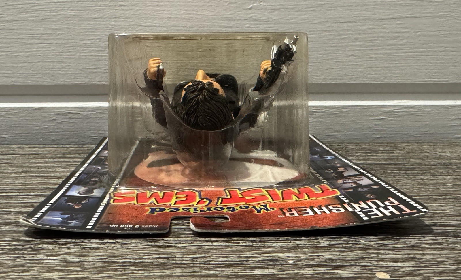 Marvel Motorized Twist &lsquo;Ems Quick Draw The Punisher NEW SEALED