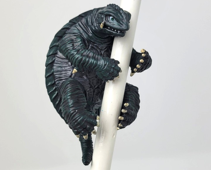 Hugging Gamera 1996 Green Version – 2&Prime; Mini Gashapon Figure Gacha Genco