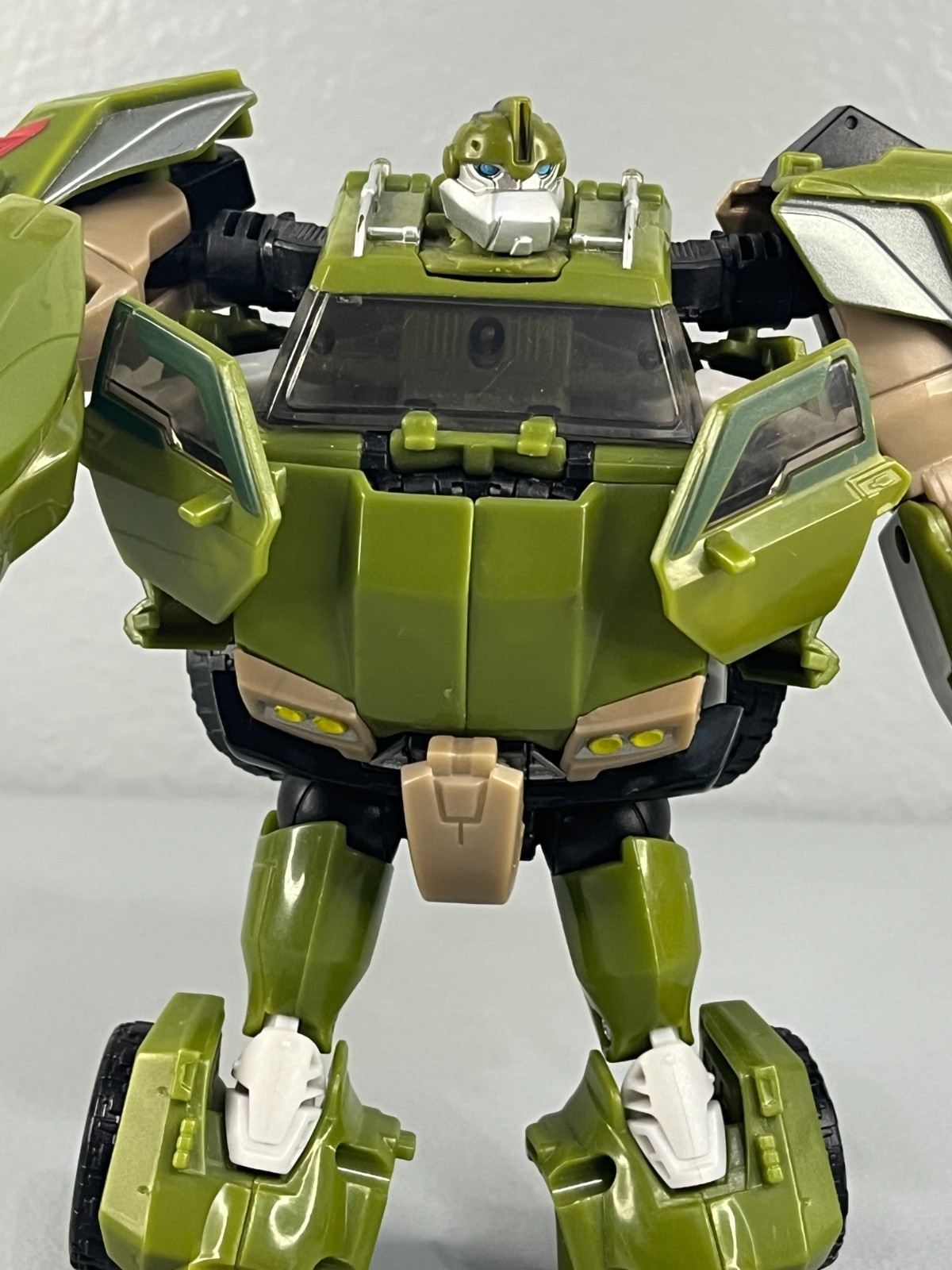 Hasbro Transformers Prime 2011 First Edition Voyager Class Bulkhead