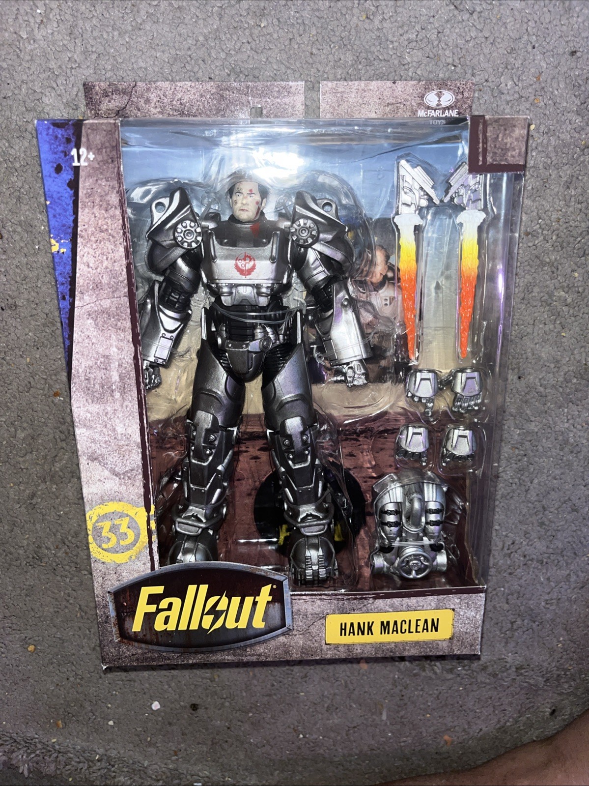 McFarlane Toys Fallout (TV series) 7&Prime; Hank Maclean Deluxe Action Figure