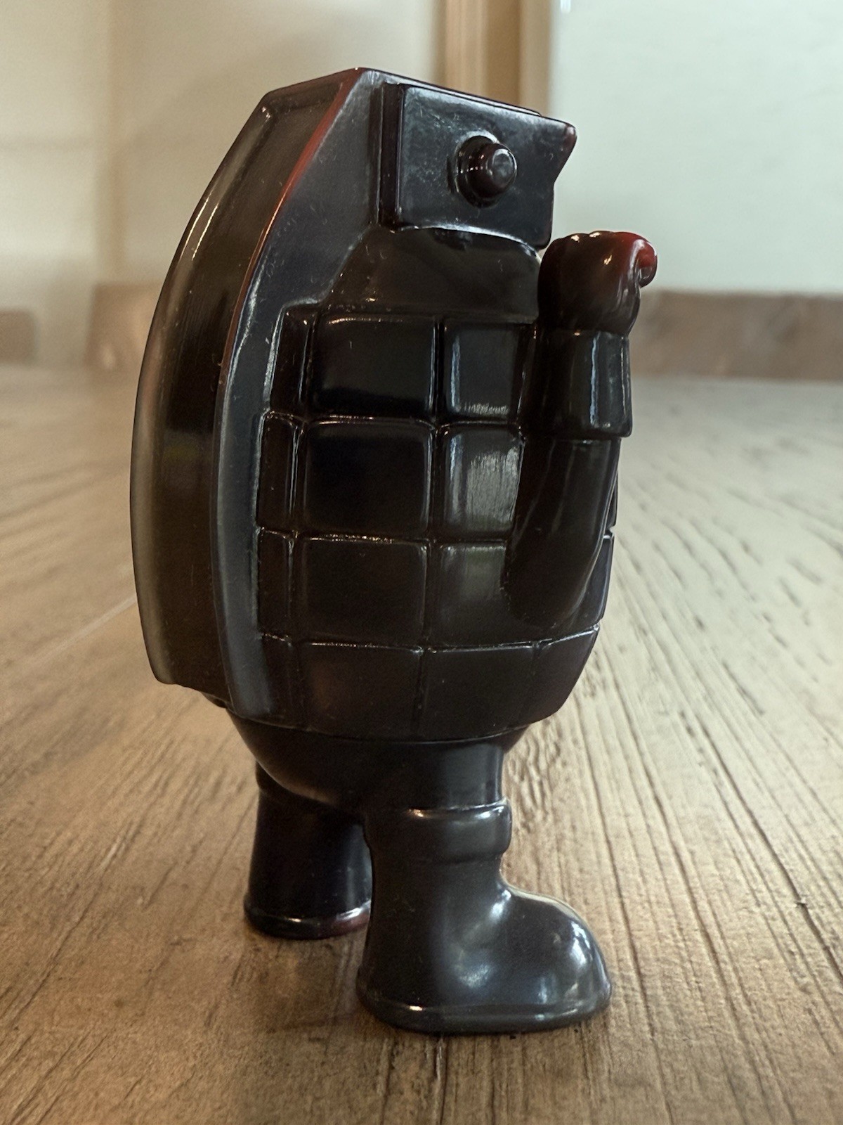 Choke Hazard Creature Bazaar Who Goes There WGT Unbox Sofubi Vinyl Toy medicom
