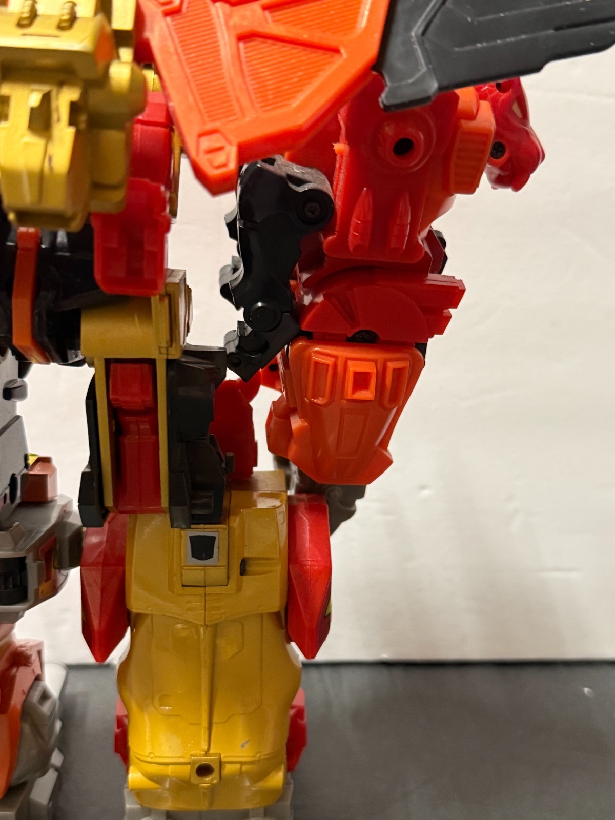 TRANSFORMERS PLATINUM EDITION PREDAKING PREDACONS AS SHOWN AS IS AS FOUND