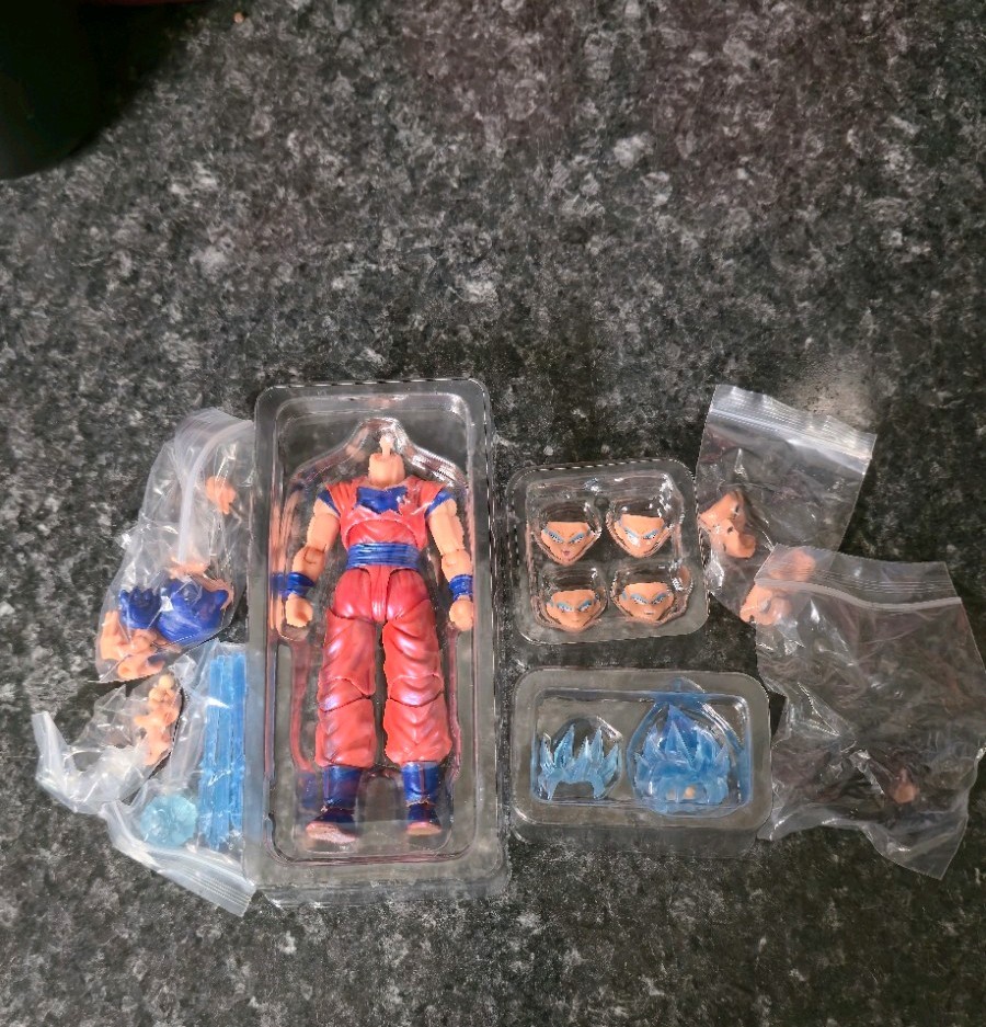 Kong / Beast Dieties B007 Tiger God Of India ( Kaioken / Blue Kaioken Goku)