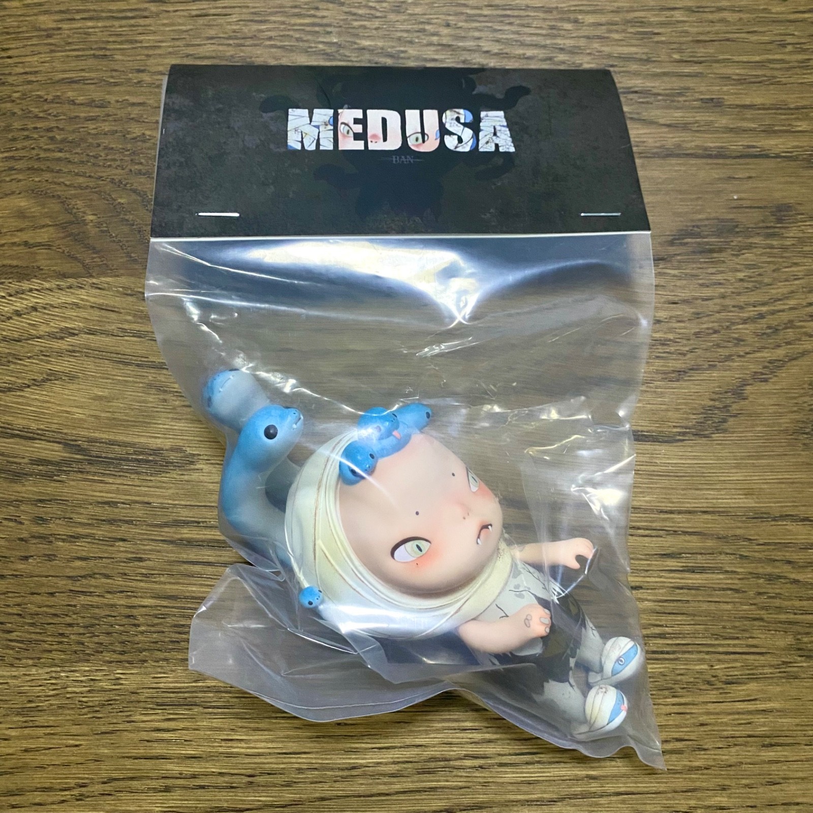 SOOYA STUDIO : FIGURE SOFUBI MEDUSA BAN VERSION NEW
