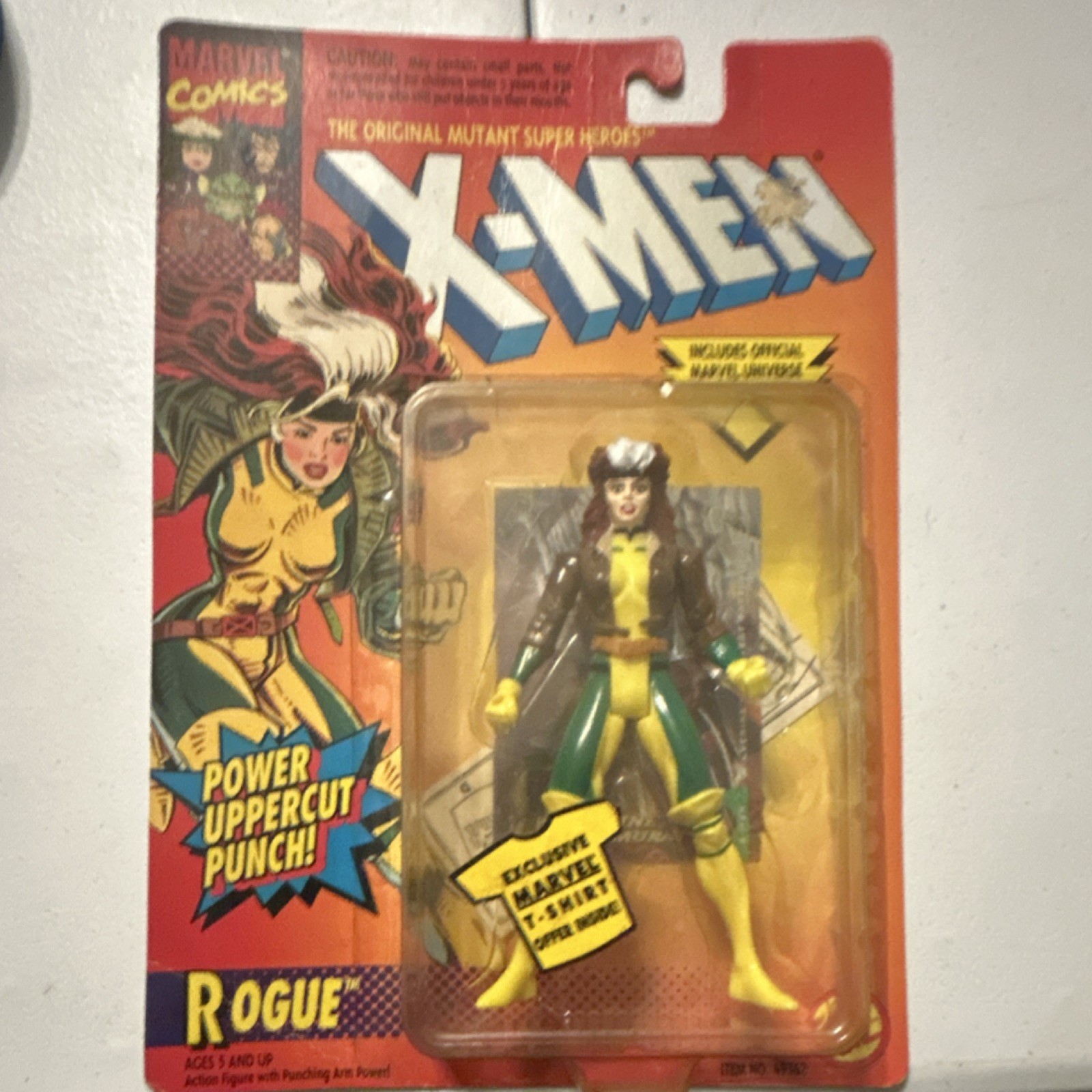 Toy Biz X-Men Rogue Action Figure Boxed Exclusive Trading Card Comic Book Heroes