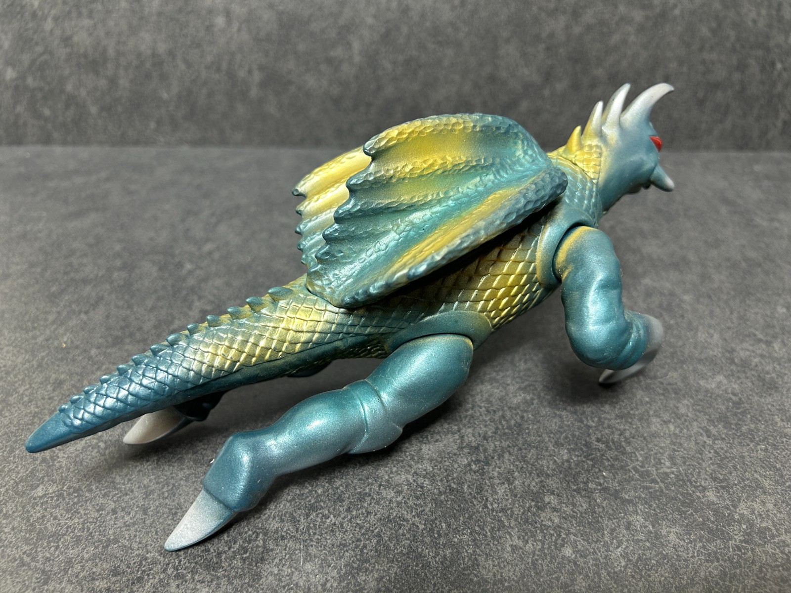 Marusan Gigan Flying Sofubi 9.8&Prime; Soft Vinyl Figure Godzilla 2002