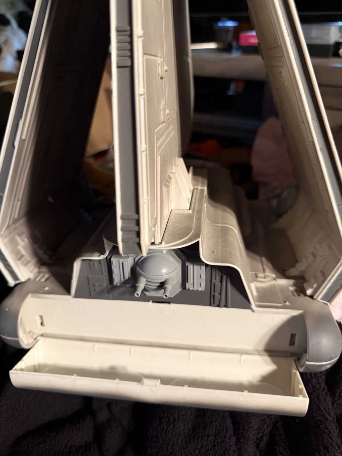 Kenner Star Wars IMPERIAL SHUTTLE Marked 1984 No Battery Or Sound So 2002/2006