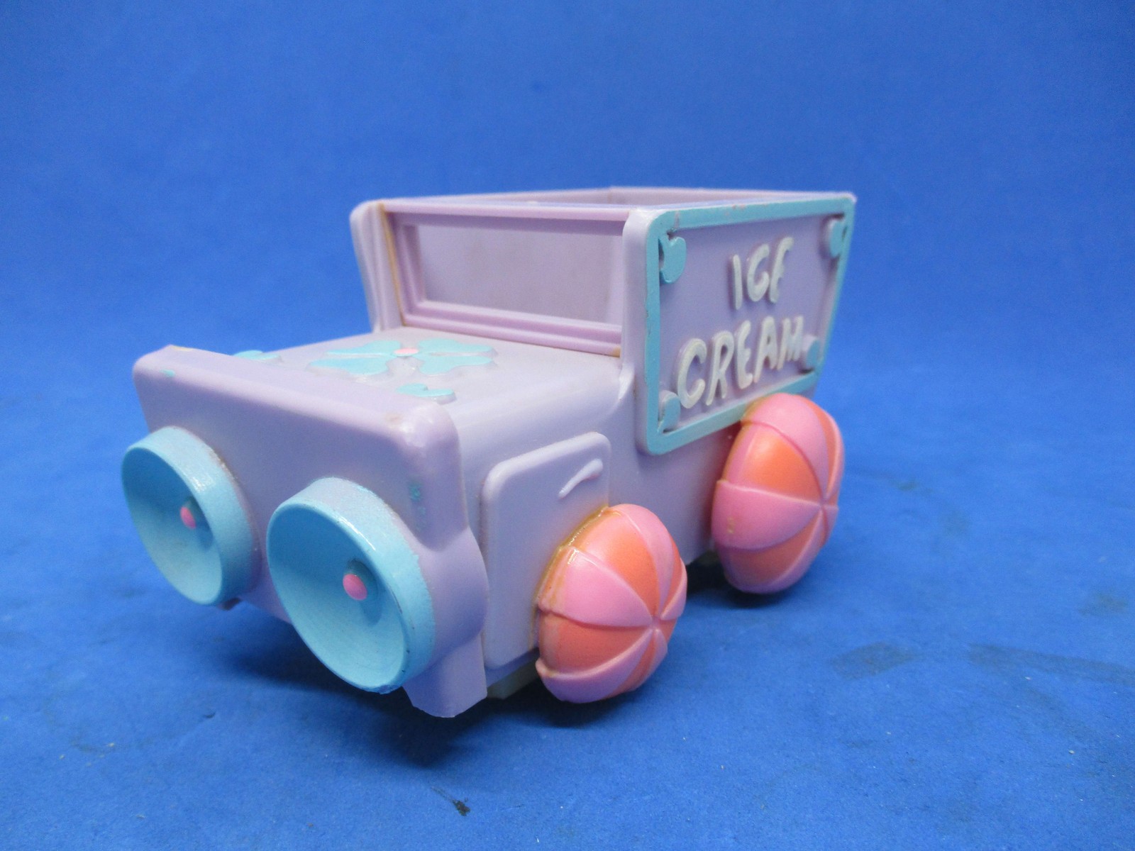 Vintage 1971 Ideal Flatsy Doll Candy Mountain Purple Ice Cream Toy Car Truck