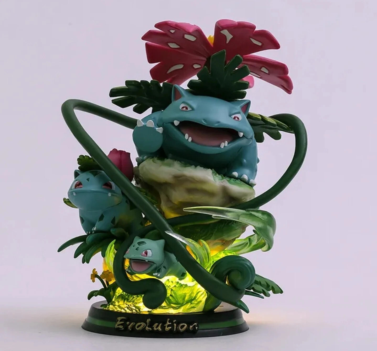 New Pokemon Evolution Luminous LED Venusaur Ivysaur Bulbasaur Resin Statue