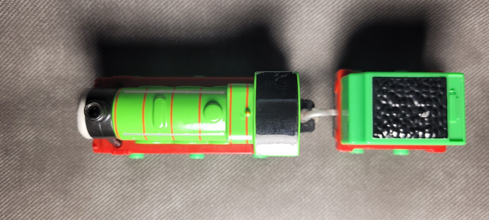 Thomas and Friends Henry the Engine No. 3 with tender diecast