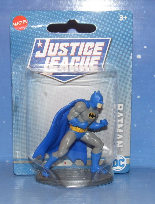 Batman Justice League Miniature Figurine DC Comics Blue Cape Grey Figure
