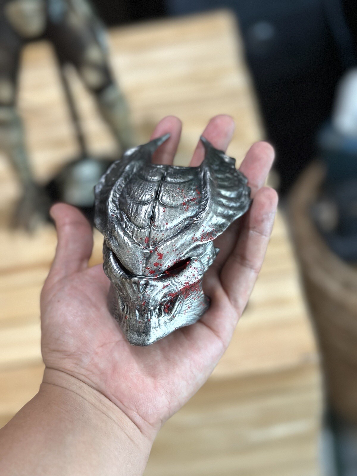 Custom 1/4 Scale Echo Mask For Neca Jungle Hunter Predator – MADE TO ORDER