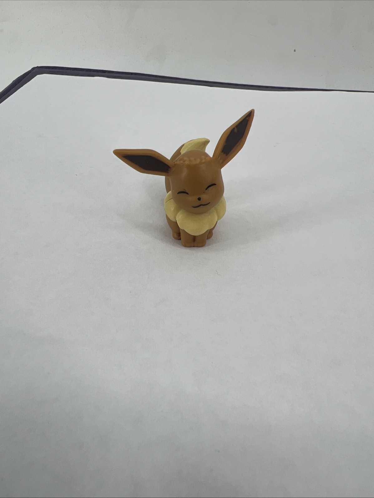 Pokémon 2018 Eevee 1&Prime; Figurine Collectible Figure Figurine