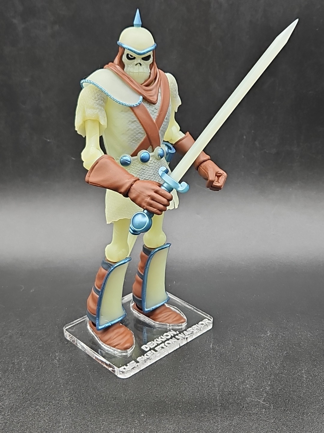 Super7 Dungeons & Dragons Dekkiion Skeleton Warrior Acrylic Base No Toy Included