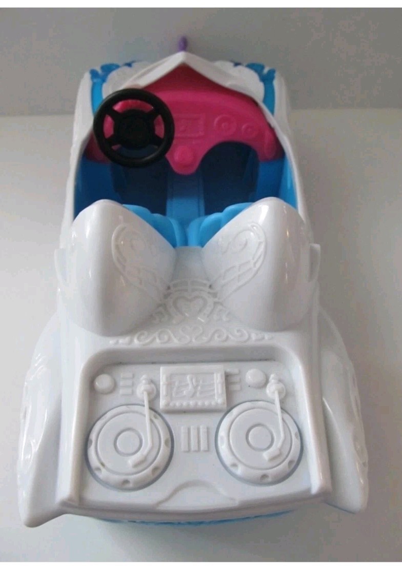 My Little Pony Equestria Girls DJ PON-3&rsquo;s Rockin&rsquo; Convertible Rainbow Rocks Car