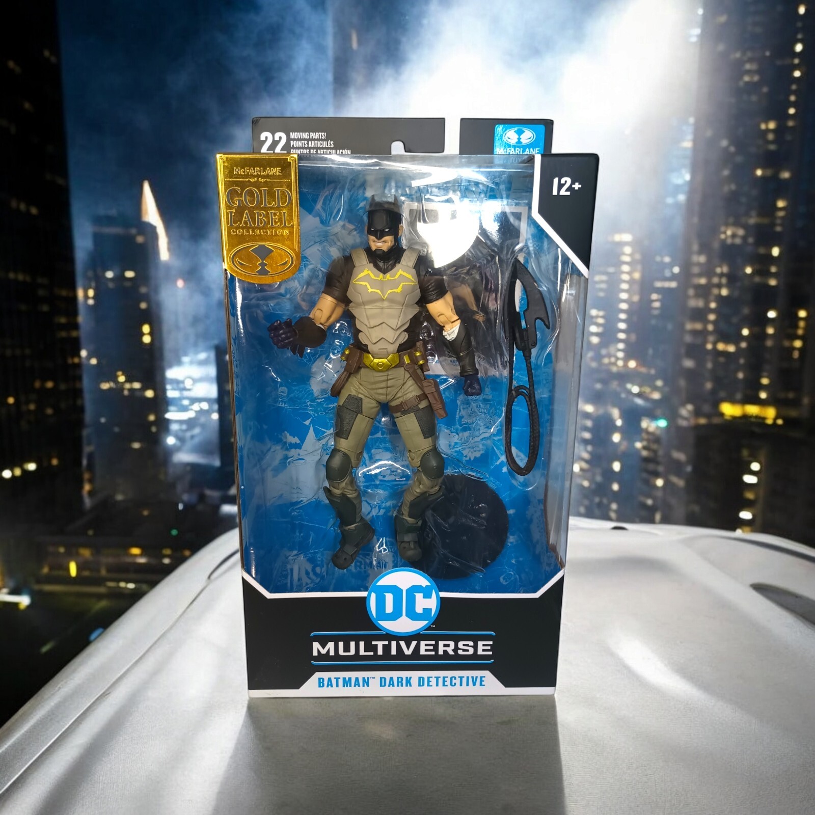 McFarlane Toys DC Multiverse Batman Dark Detective DC Future State Gold Label