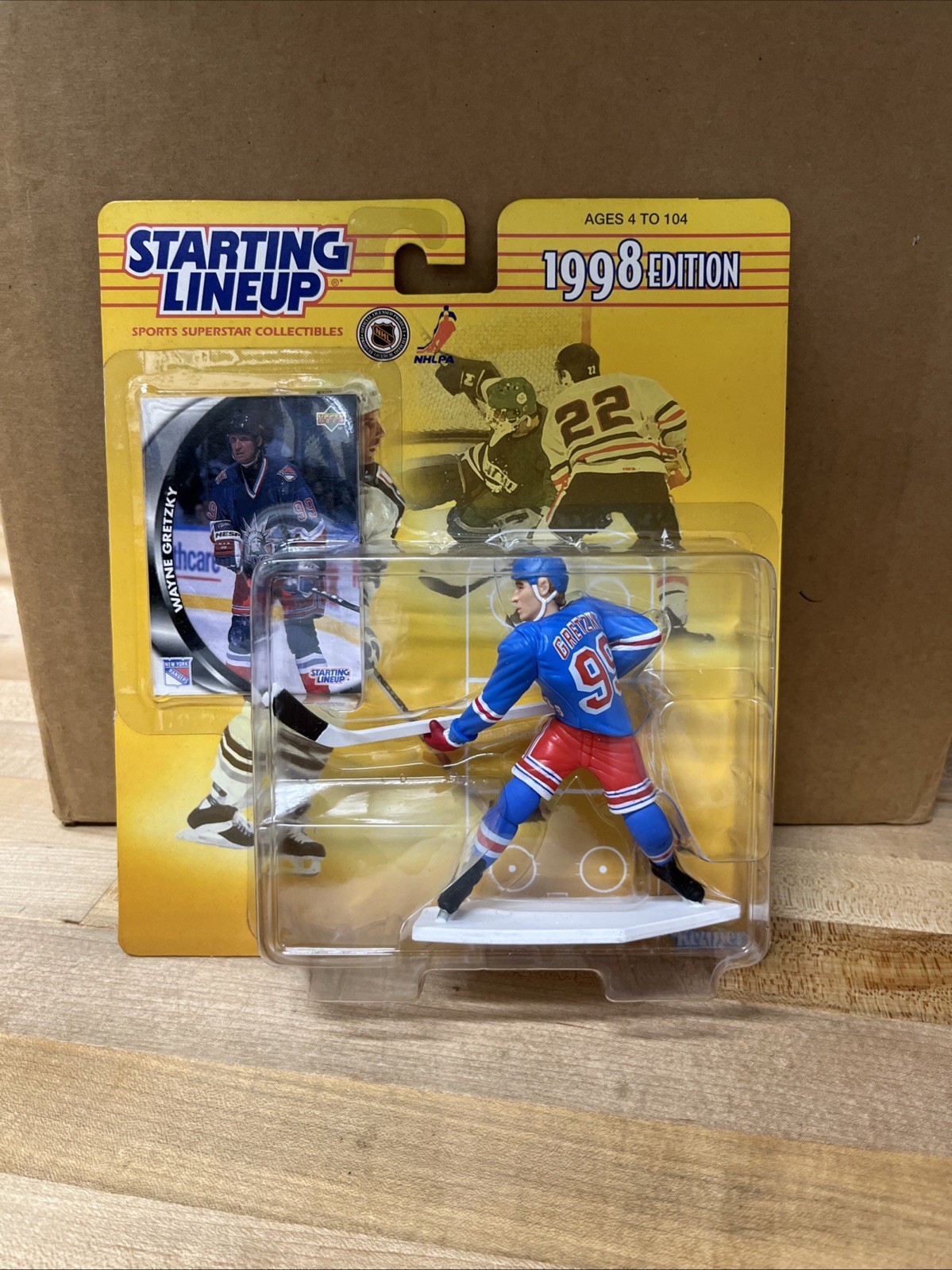 Kenner Starting Lineup 1998 Edition Wayne Gretzky. Box 312
